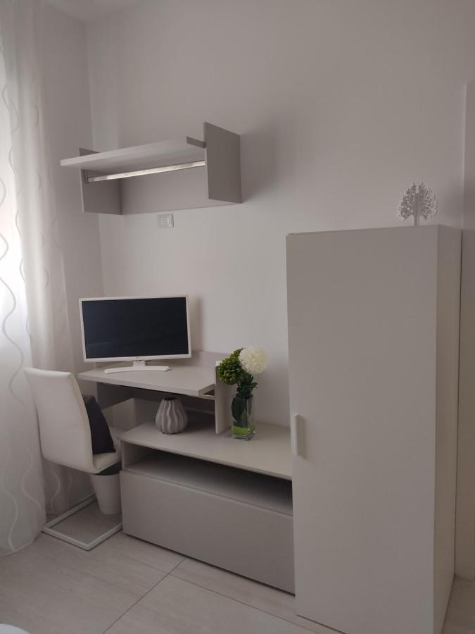 Bed and Breakfast Ledwars Taviano  Exterior foto